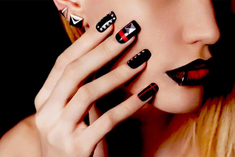 Oi Dark Manicure Táseis tou Cheimóna apó Koryfaíous Nail Artists