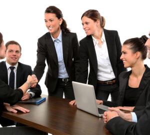 Πώς να Ντύνεσαι Καλύτερα στο Γραφείο