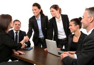 Πώς να Ντύνεσαι Καλύτερα στο Γραφείο