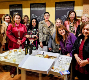 Kopí pítas me ároma politismoú Athiná Prómachos