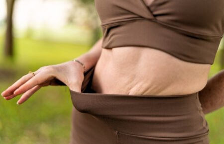 Γυμναστική στη Λοχεία: Ο απόλυτος οδηγός για ασφαλή επάνοδο μετά τον τοκετό