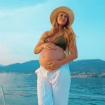 Επιτρέπεται το Μπάνιο στη Θάλασσα στην Εγκυμοσύνη το Καλοκαίρι; Τι Πρέπει να Προσέχετε