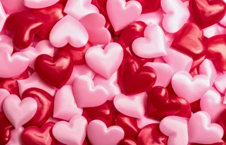 Έρως Ανίκατε Μάχαν...