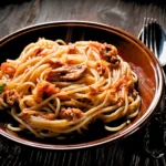 Μακαρονάδα με τόνο Μια συνταγή ζυμαρικών με ψάρι