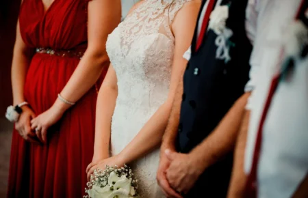 Κουμπάρος ή κουμπάρα; Αυτές είναι οι υποχρεώσεις μου